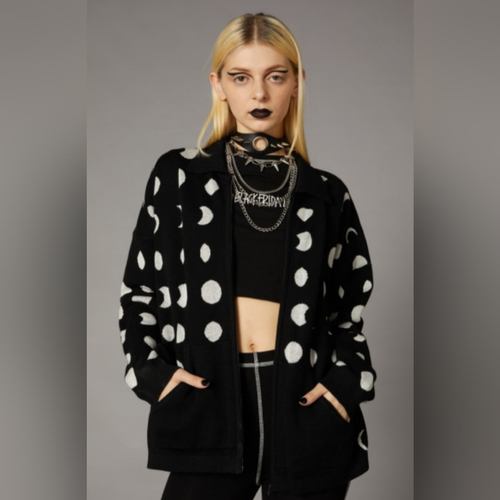 Black Friday stretchy moon phases zip up sweater size L